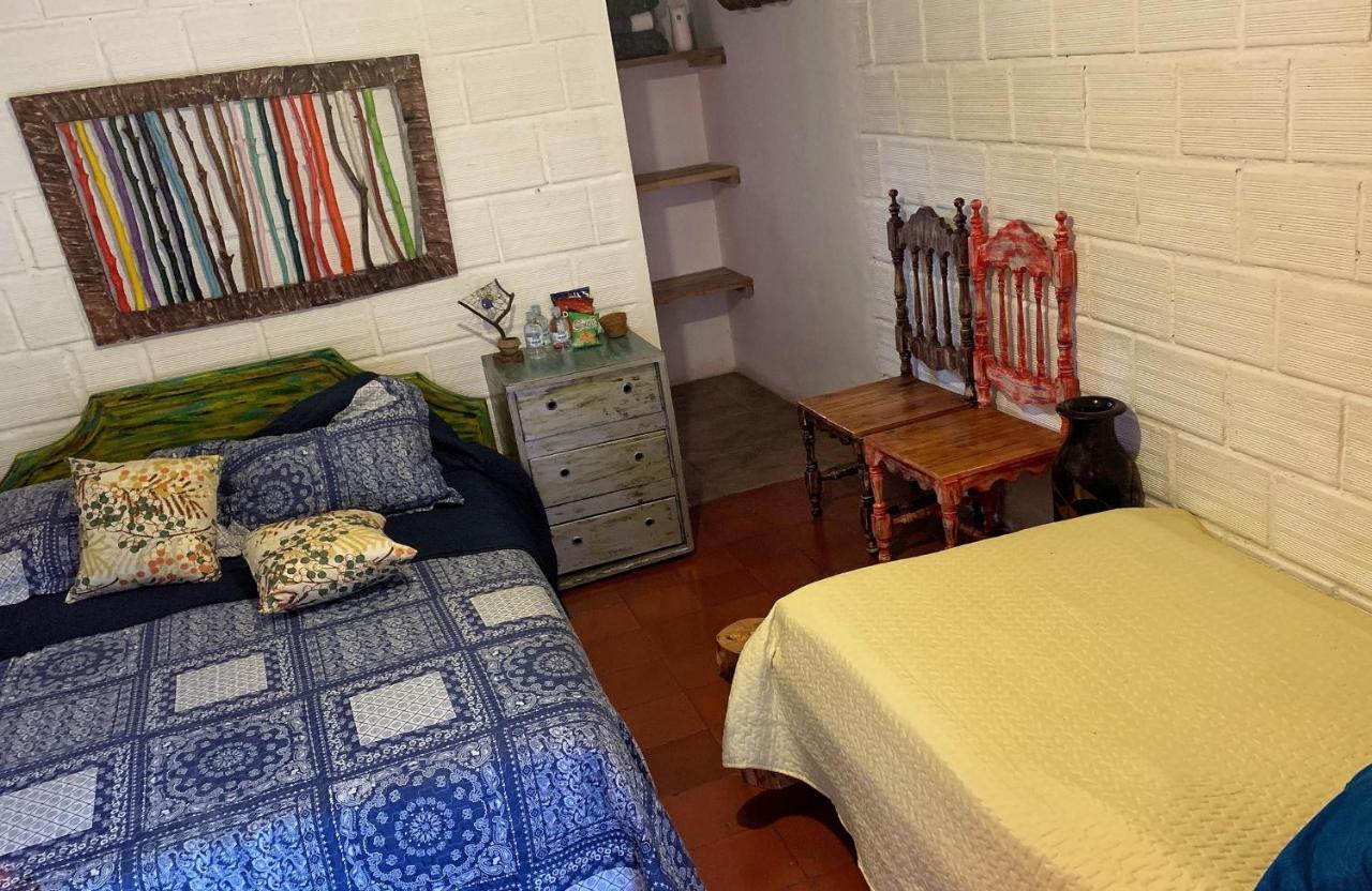 Hostal La Laguna Villamaría エクステリア 写真